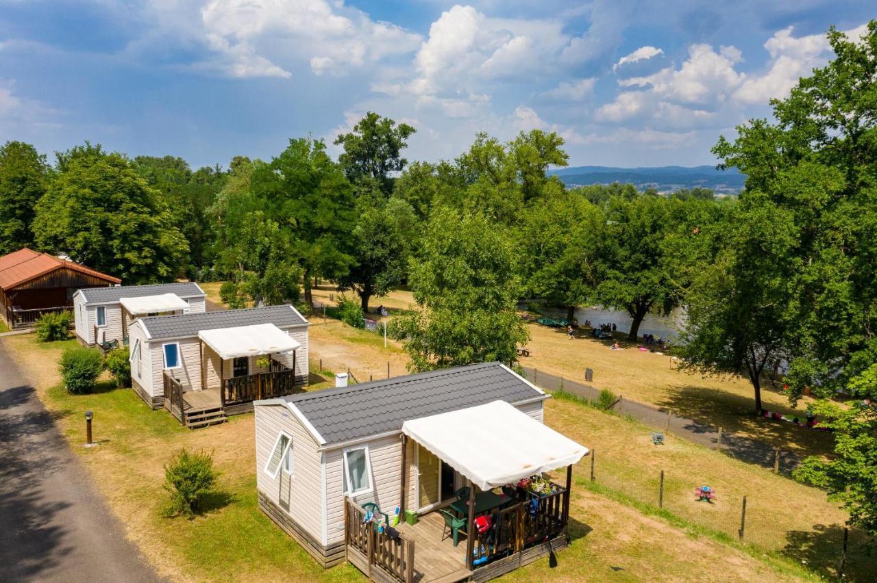 Camping De La Bageasse Brioude Ngoại thất bức ảnh