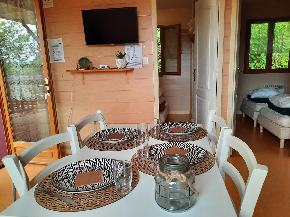 Camping De La Bageasse Brioude Ngoại thất bức ảnh