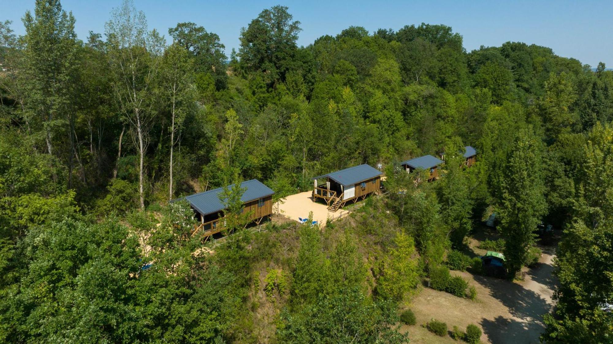 Camping De La Bageasse Brioude Ngoại thất bức ảnh